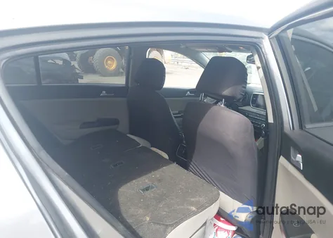 2022 Kia Sportage Lx z USA, uszkodzony, nr VIN KNDPM3AC6N7967997